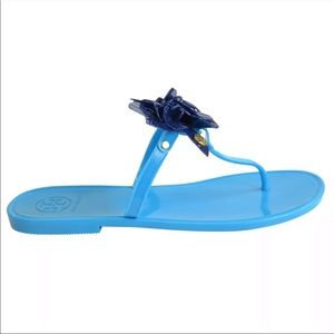 🌟Tory Burch
Brilliant Blue Jelly Blossom Women's Sandals
Size: US 8 Regular